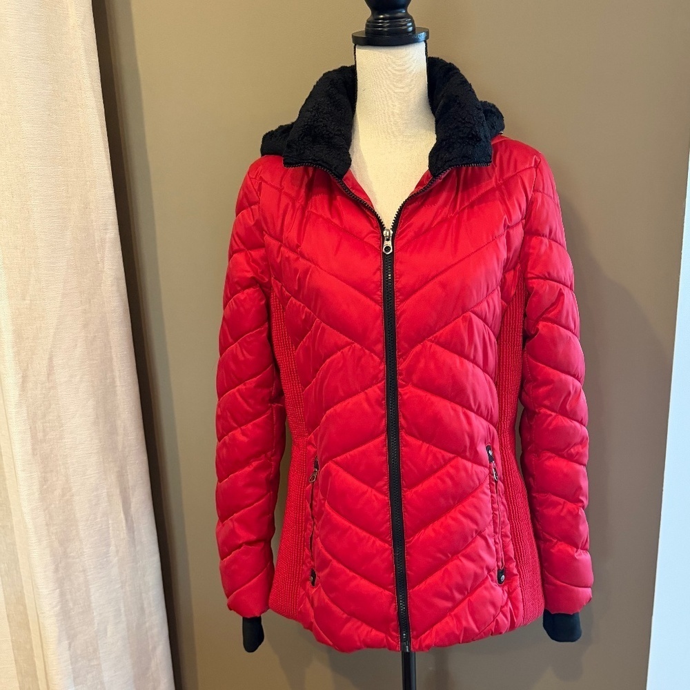 Nautica Women's Red Puffer Water Resistant Zip up Hooded, Size Large